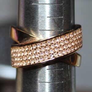 Michael Kors rose gold ring with crystals